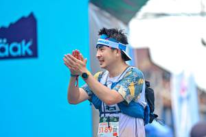 BIB: 5189
                            <button type="button" onclick="openModal(24883156)" class="btn btn-primary btn-sm float-right btn-popup" data-toggle="modal" data-target=".modal-high-quality">
                        <i class="fas fa-shopping-cart"></i> Add to Cart
                    </button>
                                            <button type="button" onclick="isThisMe(24883156, true)" class="btn btn-success btn-sm float-right btn-popup btn-isme hidden" data-toggle="tooltip" data-placement="bottom" title="นี่คือรูปของคุณใช่ไหม คลิกที่นี่เพื่อเอาเข้าอัลบั้ม">
                        <i class="fas fa-plus"></i> Add to album
                    </button>
                    <button type="button" onclick="isThisMe(24883156, false)" class="btn btn-warning btn-sm float-right btn-popup btn-isnotme hidden">
                        <i class="fas fa-ban"></i> Remove from album
                    </button>